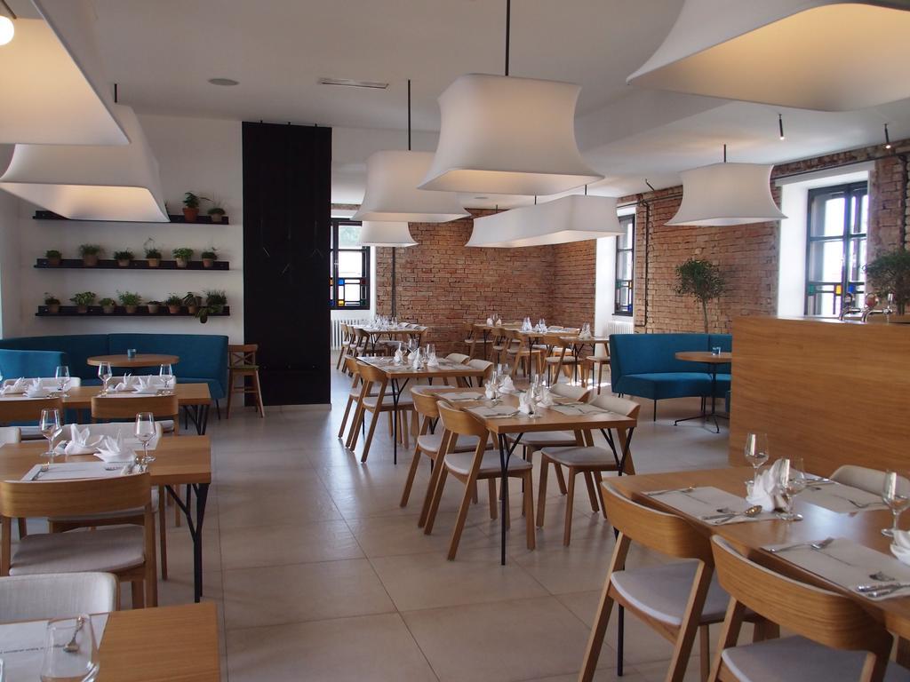 Ricany  Hotel Restaurant Na Navsi מראה חיצוני תמונה